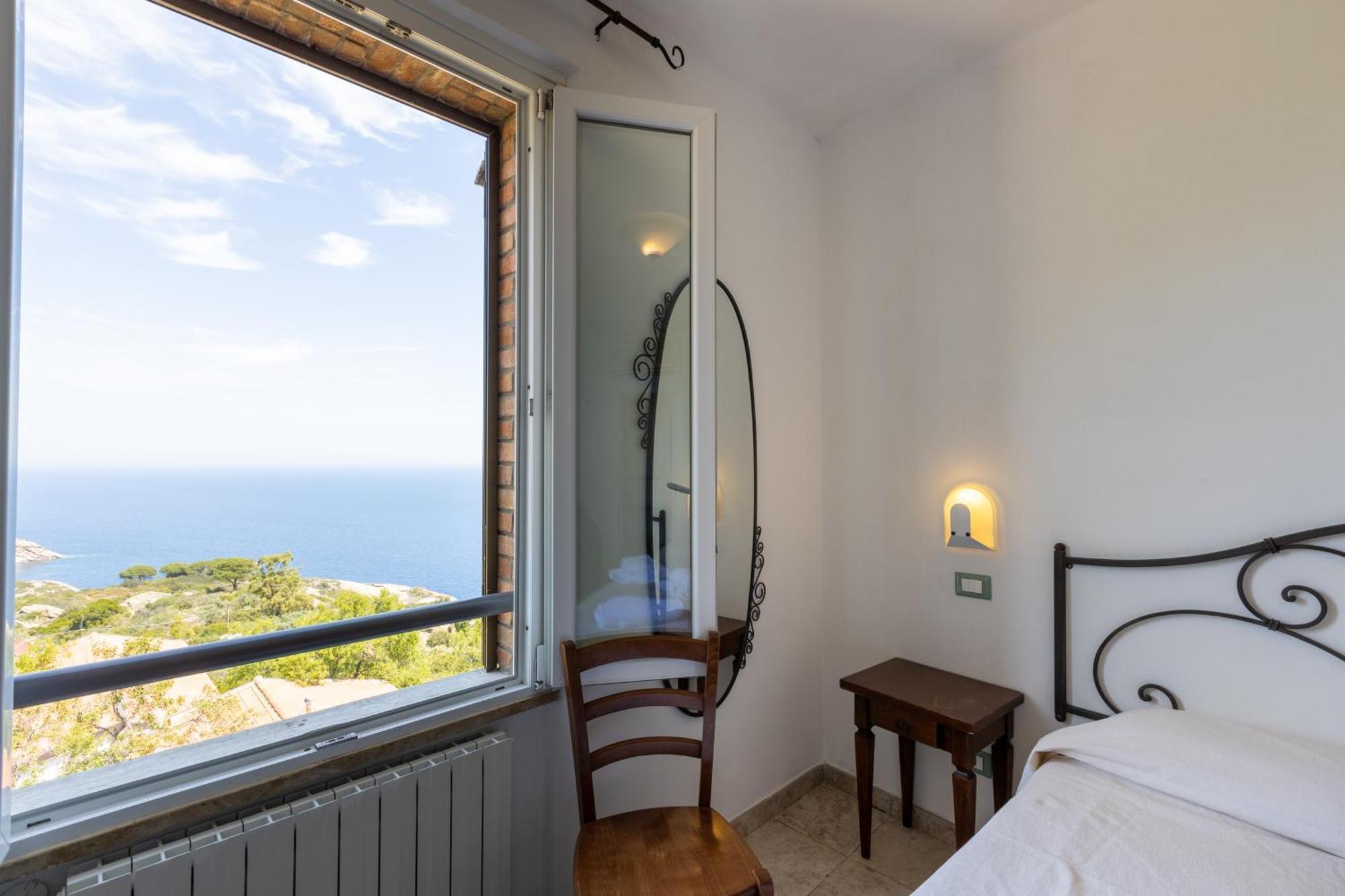 Hotel Castello Monticello Giglio Porto Pokoj fotografie